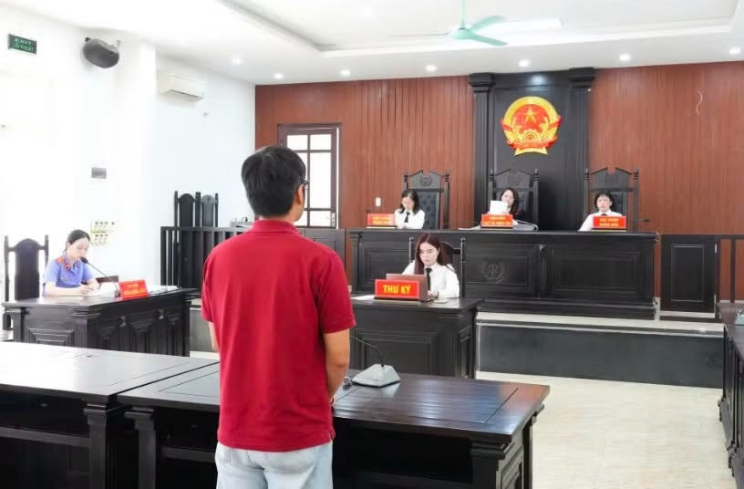 nguyendinhquy3.jpg