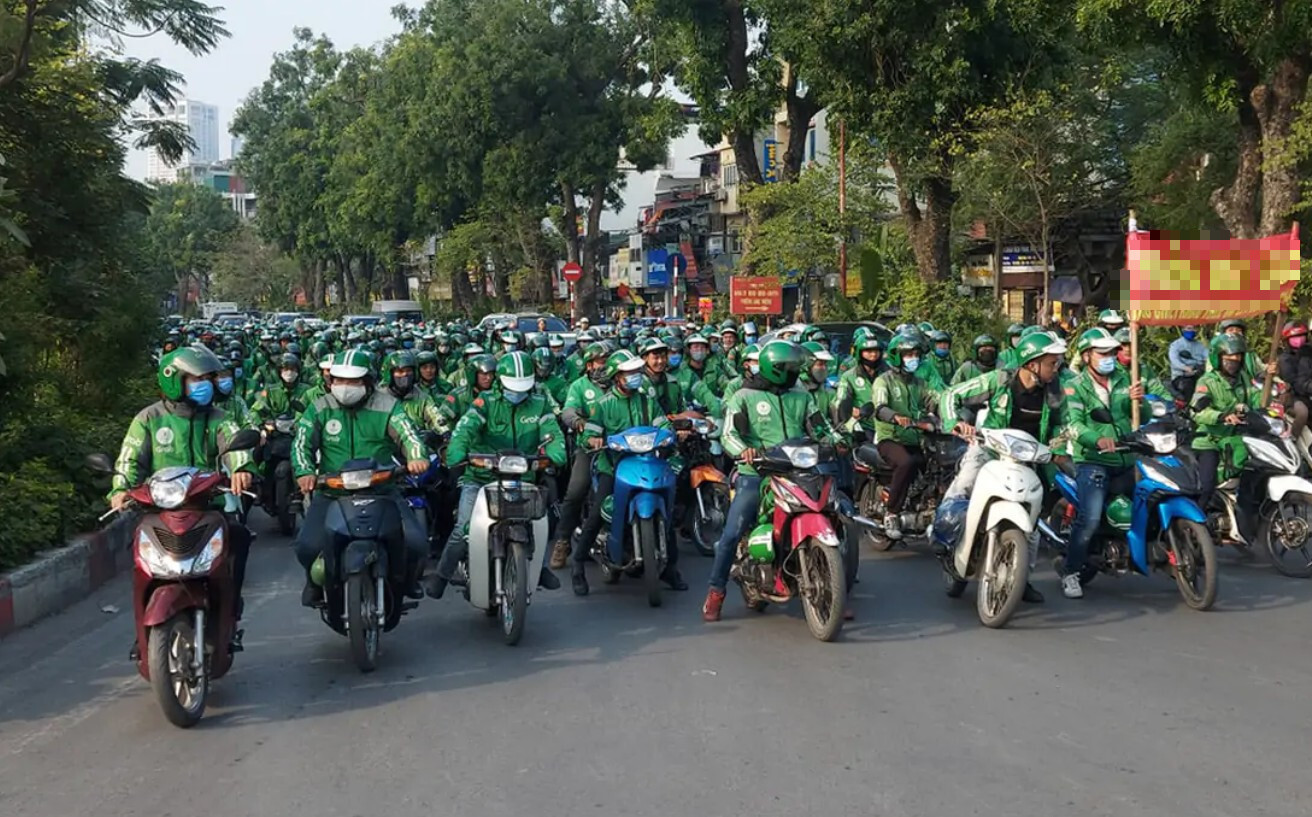 Báo quốc tế: Tài xế Grab tại Việt Nam kêu gọi tẩy chay ứng dụng trong 2 ngày vì thu nhập lao dốc