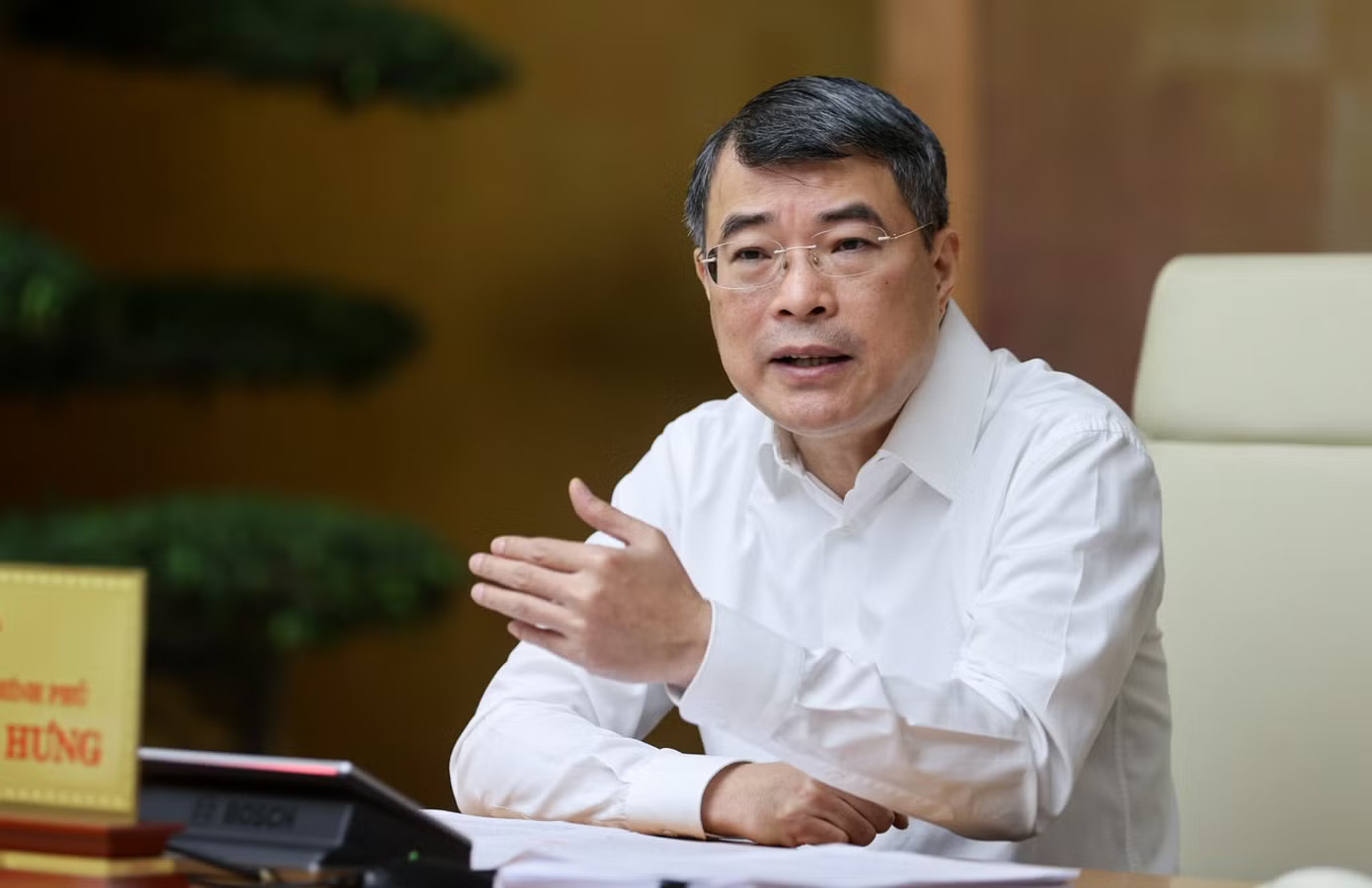Thủ tướng Lê Minh Hưng phát biểu. Ảnh: VGP. Tránh tình trạng doanh nghiệp 'gia nhập thị trường đã khó, rời khỏi còn khó hơn' - Ảnh 1.