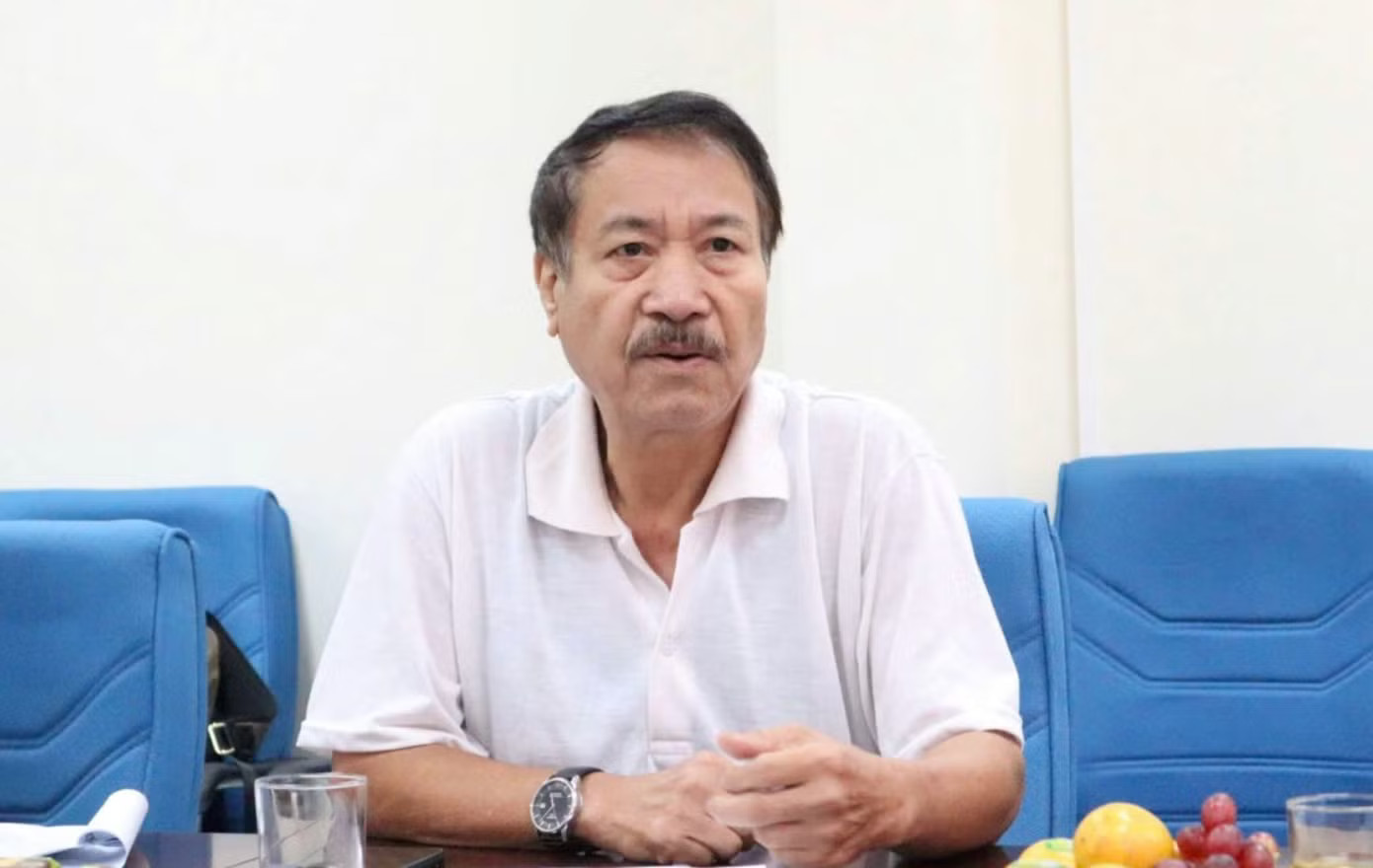 Không nên vội vã 'đóng đinh' những kiến trúc cố định vào không gian Hồ Gươm - Ảnh 2.