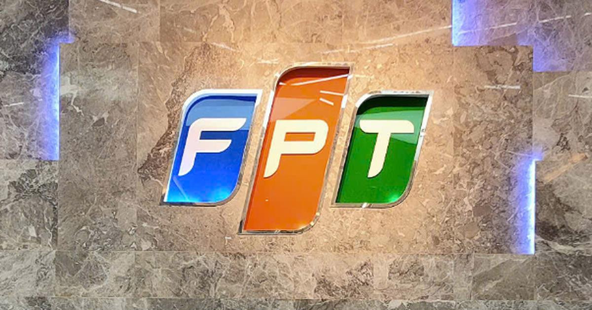 FPT ra thông tin quan trọng, khối ngoại cùng nhà đầu tư trong nước đua nhau gom mạnh cổ phiếu