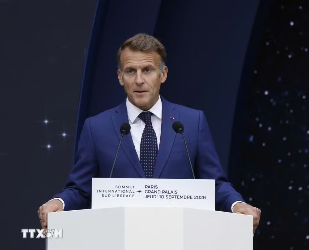Tổng thống Cộng hòa Pháp Emmanuel Macron phát biểu khai mạc Hội nghị Thượng đỉnh Không gian vũ trụ. (Ảnh: Thống Nhất/TTXVN) Tổng Bí thư, Chủ tịch nước Tô Lâm dự Phiên chính thức Hội nghị Thượng đỉnh Không gian vũ trụ - Ảnh 8.