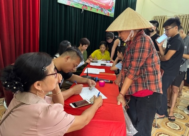 nhan-tien-2.jpg