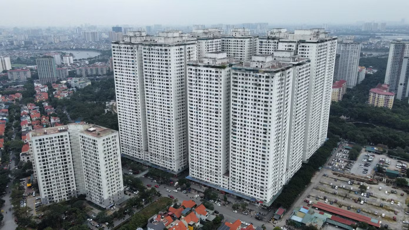 Khu tổ hợp chung cư Linh Đàm (phường Hoàng Liệt, Hà Nội) - một trong những dự án phải xác định căn hộ nào được phép tồn tại hoặc phải di dời, phá dỡ. Đề xuất phương án xử lý đối với loạt chung cư vi phạm của Tập đoàn Mường Thanh - Ảnh 1.