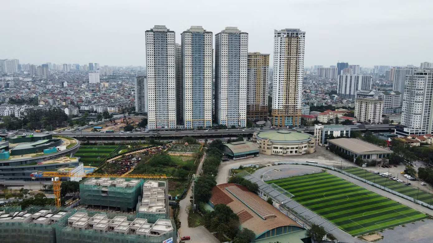 Chủ đầu tư phải xây dựng phương án phá dỡ sau di dời. Trong ảnh: Khu nhà ở CT11, CT12 Kim Văn - Kim Lũ. Đề xuất phương án xử lý đối với loạt chung cư vi phạm của Tập đoàn Mường Thanh - Ảnh 2.