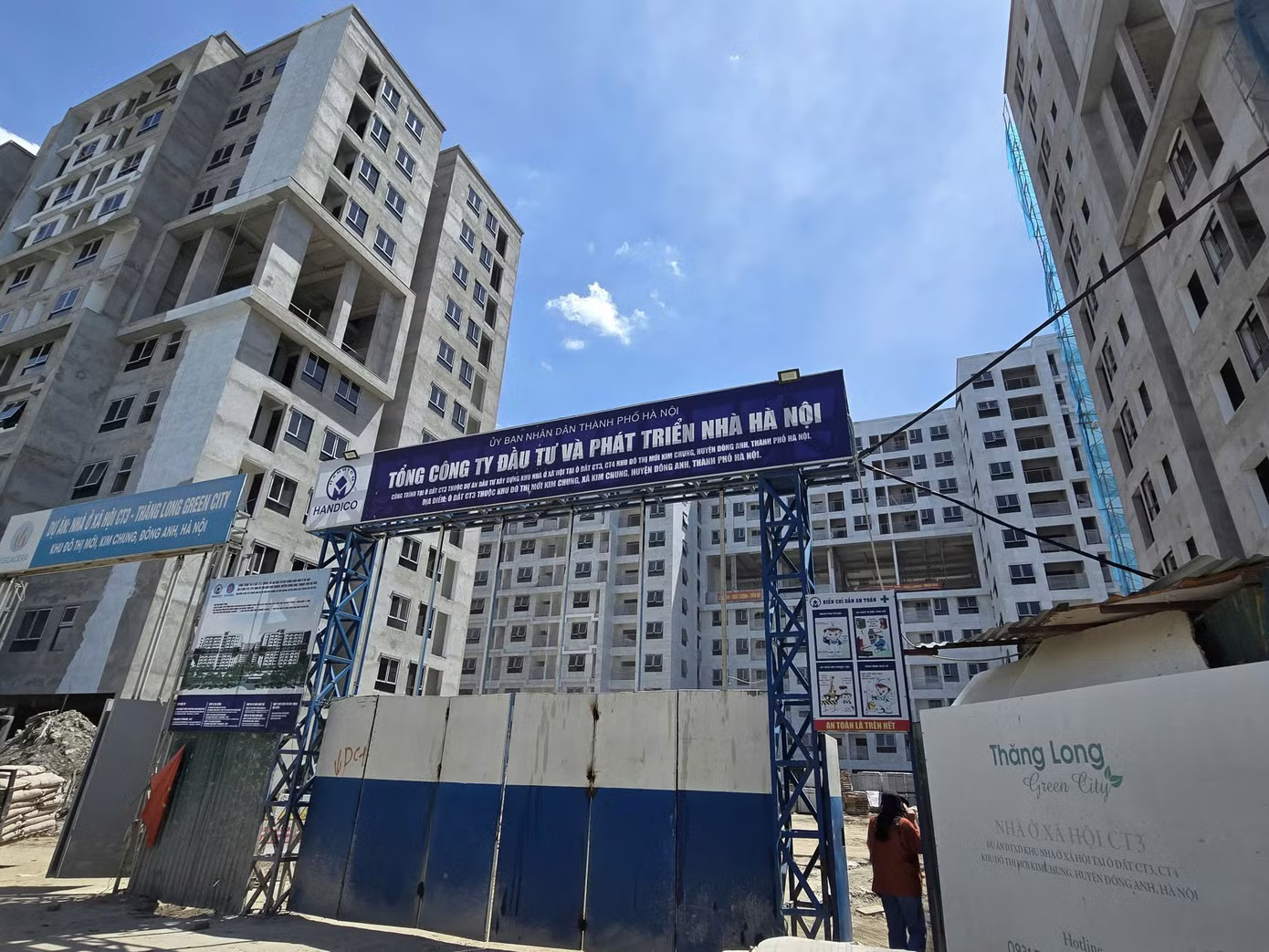 Tín dụng nhà ở xã hội tăng, vì sao giải ngân gặp khó? - Ảnh 1.