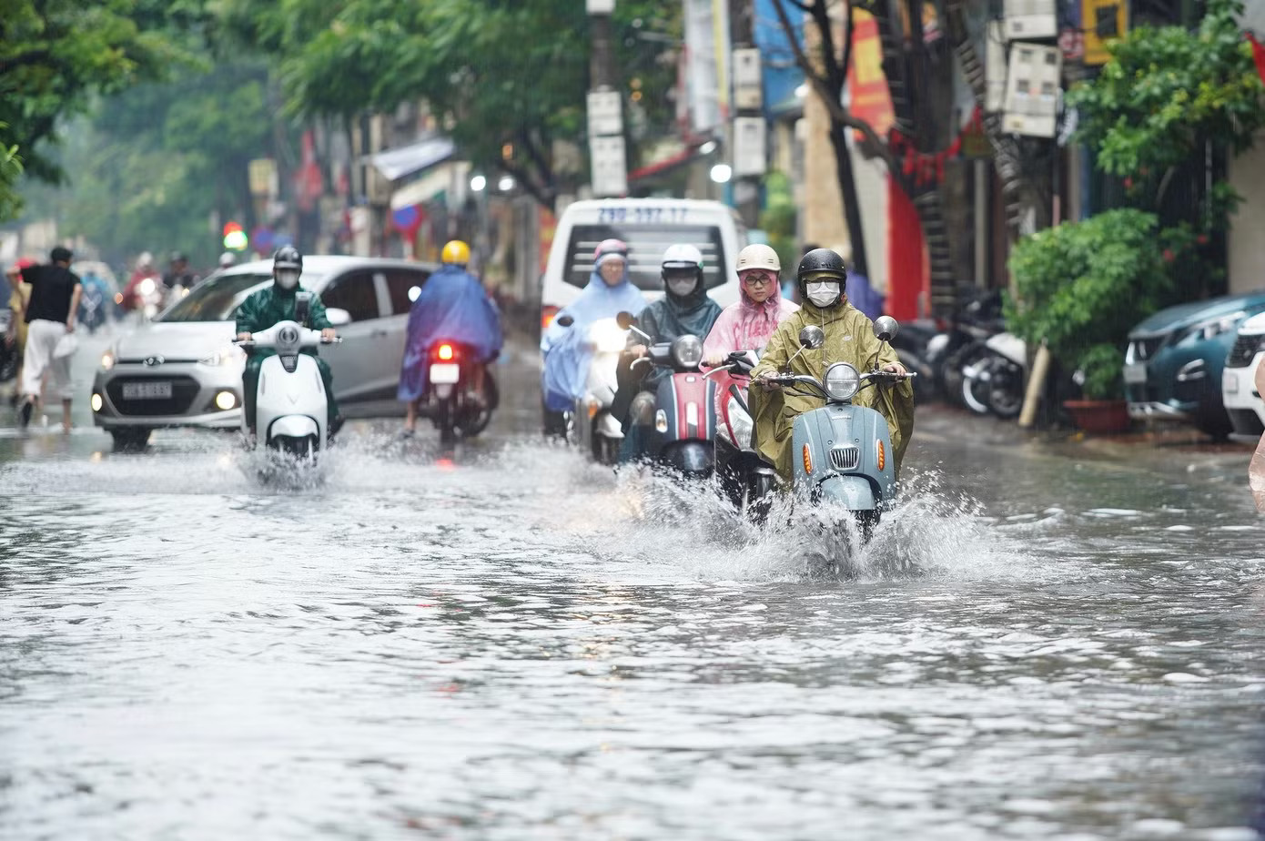 Miền Bắc bước vào đợt mưa rất lớn, có nơi vượt 500mm - Ảnh 1.