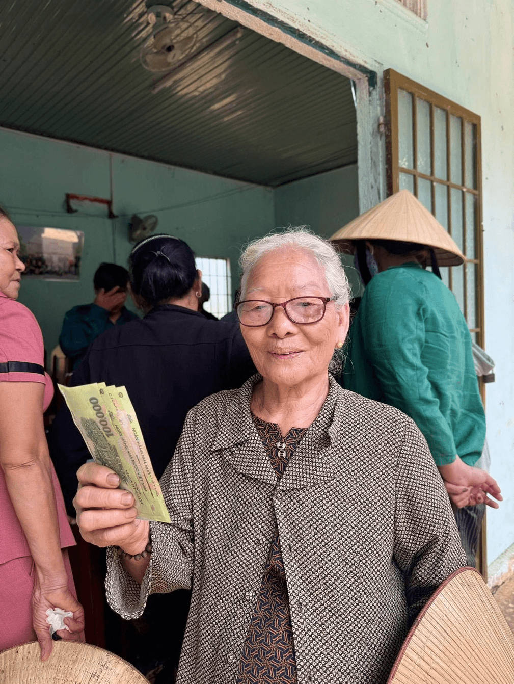 nhan-tien-1_1789458246.png