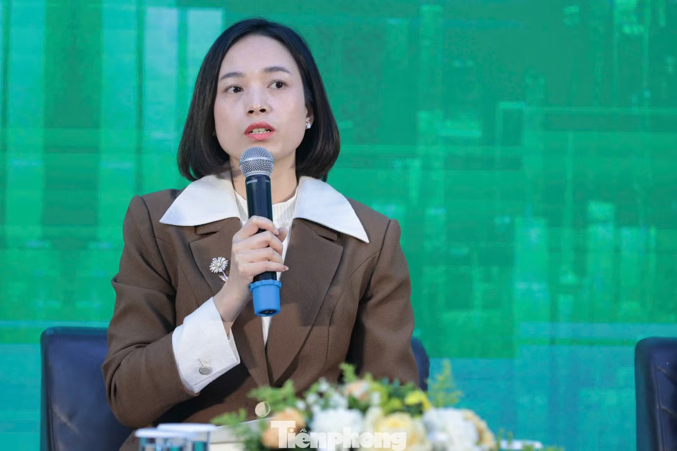 Đề xuất 'khóa' 5% tiền mua nhà đến khi có sổ hồng, chuyên gia nói gì? - Ảnh 2.