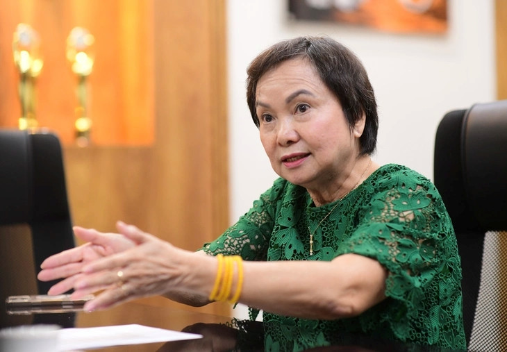 Bà Cao Thị Ngọc Dung ký quyết định mới, PNJ thay đổi thời gian thanh toán cho khách hàng