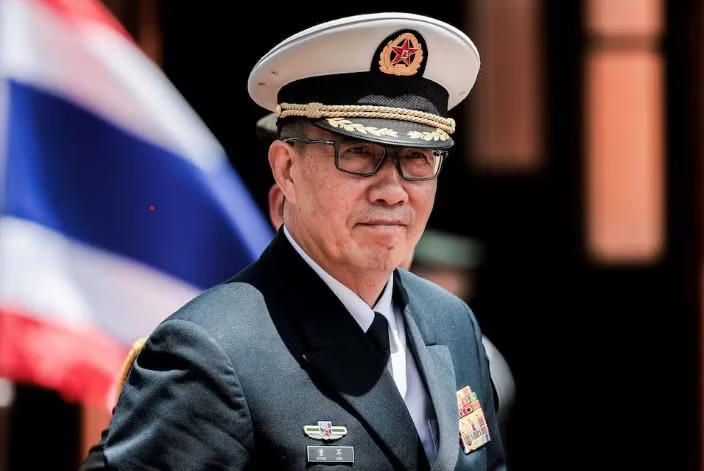 Bộ trưởng Quốc phòng Trung Quốc Đổng Quân. (Ảnh: Reuters) Bộ trưởng Quốc phòng Trung Quốc kêu gọi ngăn chặn xu hướng lịch sử thụt lùi - Ảnh 1.