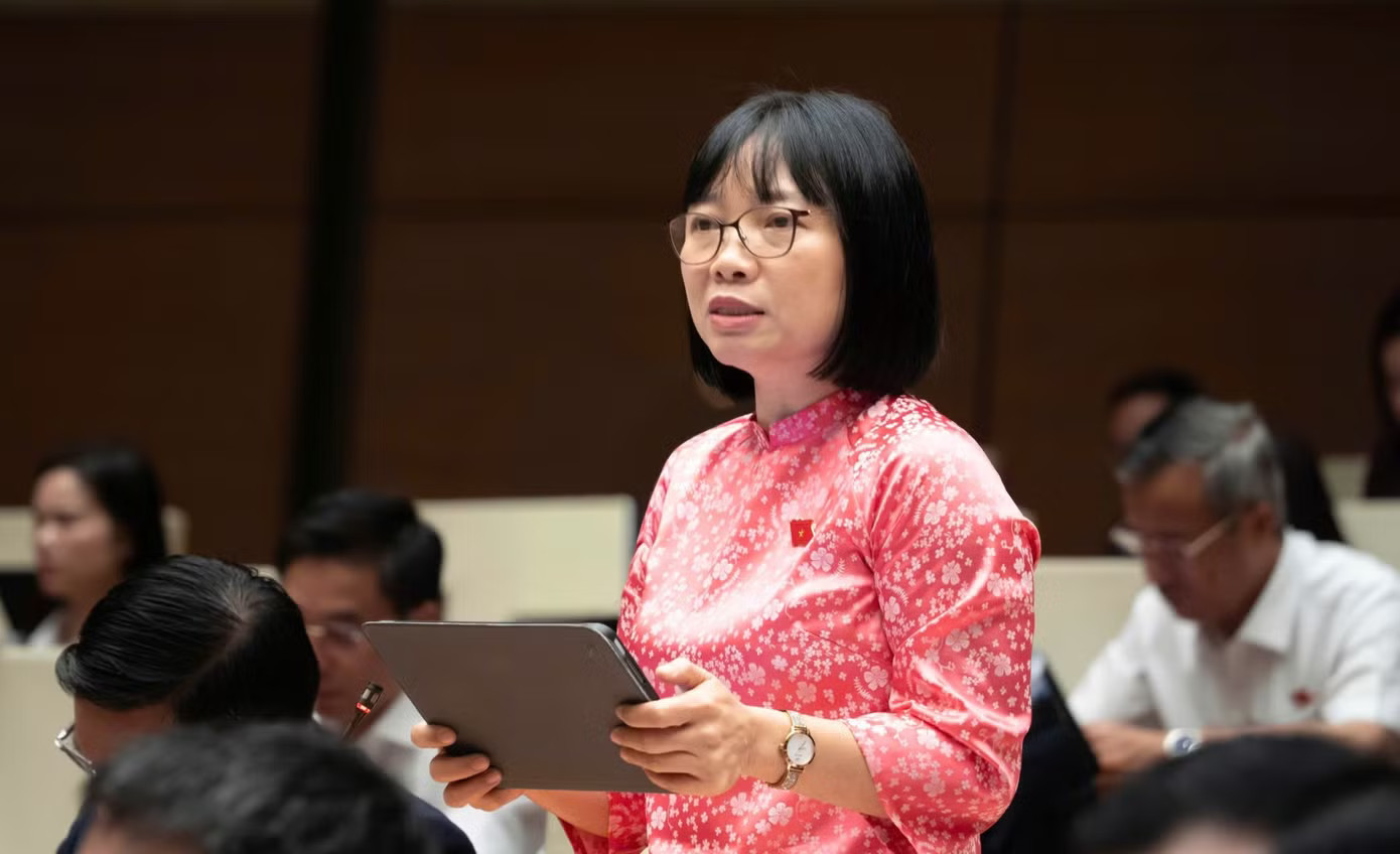 Đại biểu Quốc hội Nguyễn Thị Việt Nga. (Ảnh: QH) Vụ Công ty Việt Mỹ và cảnh báo về những 'khoảng trống' phía sau các gói thầu y tế - Ảnh 1.