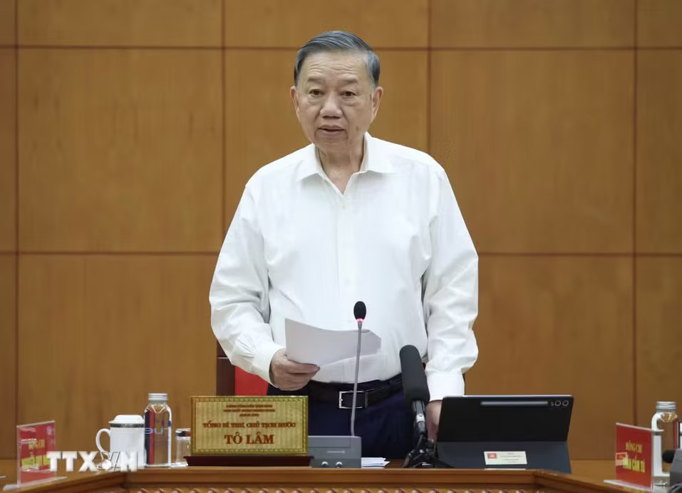 Tổng Bí thư, Chủ tịch nước Tô Lâm phát biểu chỉ đạo. Ảnh: TTXVN Tổng Bí thư, Chủ tịch nước Tô Lâm chủ trì phiên họp về sửa đổi, bổ sung Điều lệ Đảng - Ảnh 2.