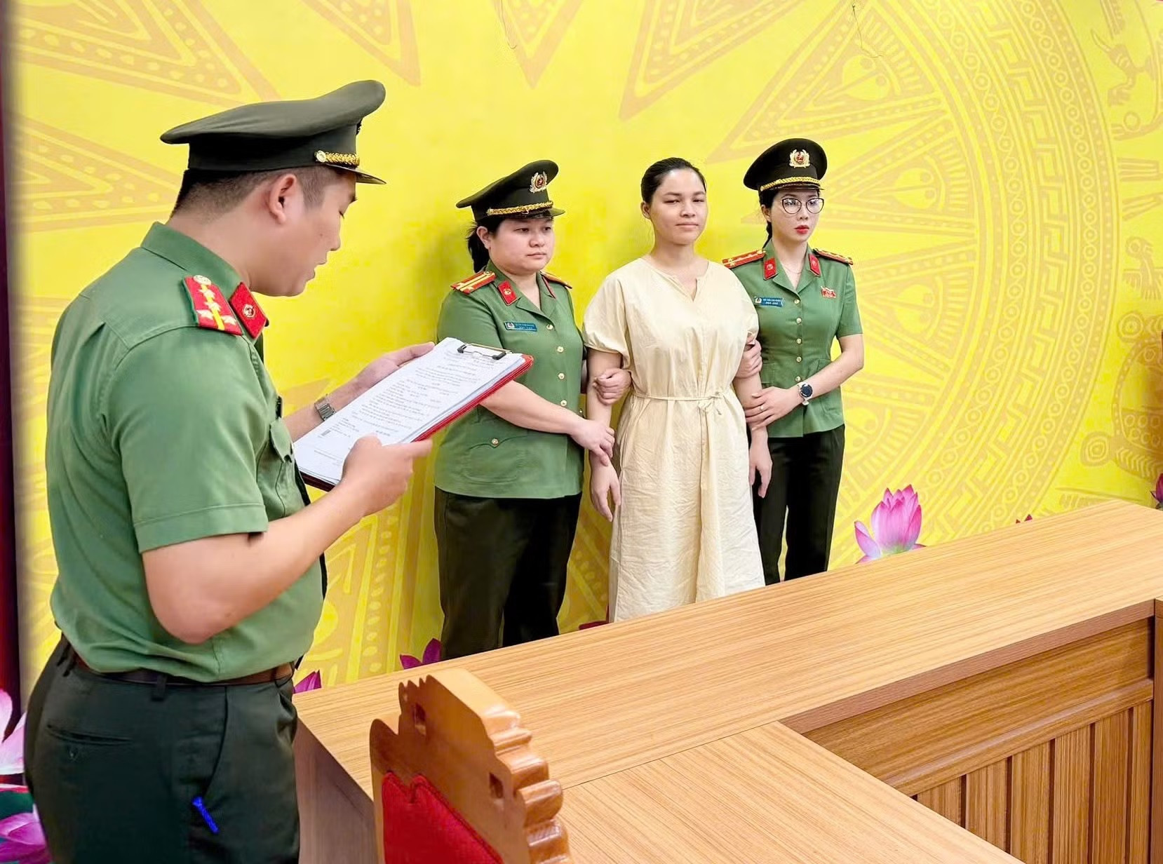 khoitovuthidung.jpg