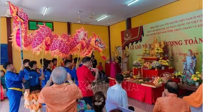 Những ngôi chùa Việt được Hoàng gia Thái Lan bảo trợ - Ảnh 3.