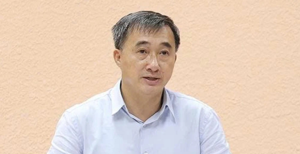 Thứ trưởng Bộ Y tế Trần Văn Thuấn bị khai trừ ra khỏi Đảng