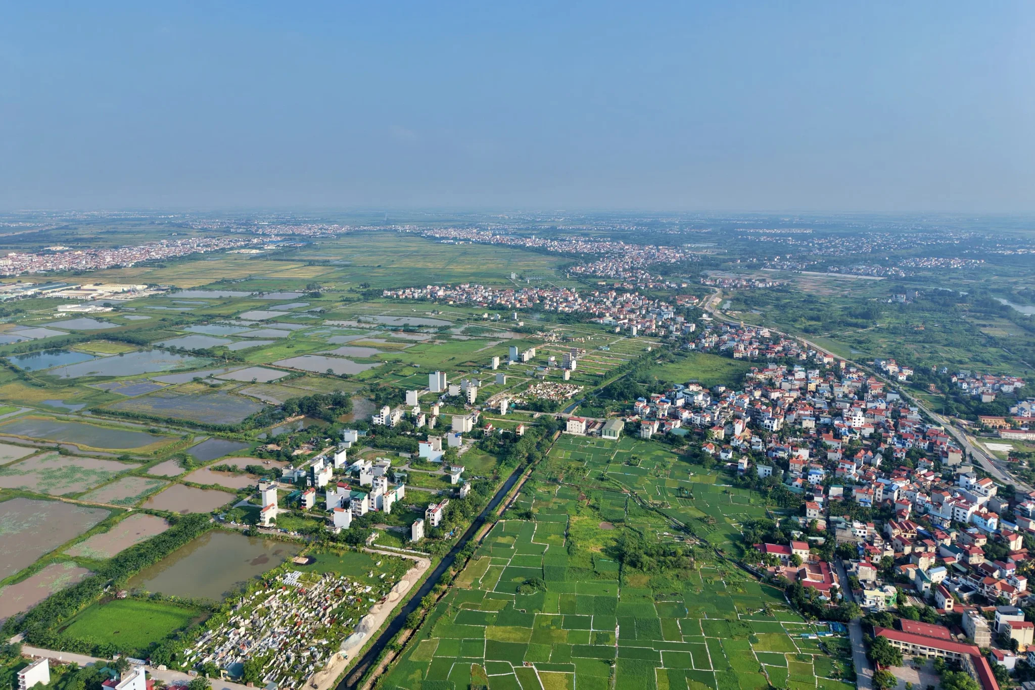 Từ 2026, người dân bị thu hồi đất có thể được bồi thường 60%, 80%: Cách tính ra sao, áp dụng địa phương nào?