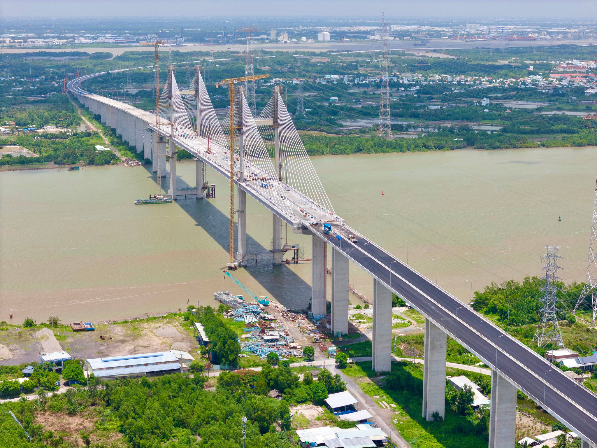 cau-phuoc-khanh.jpg