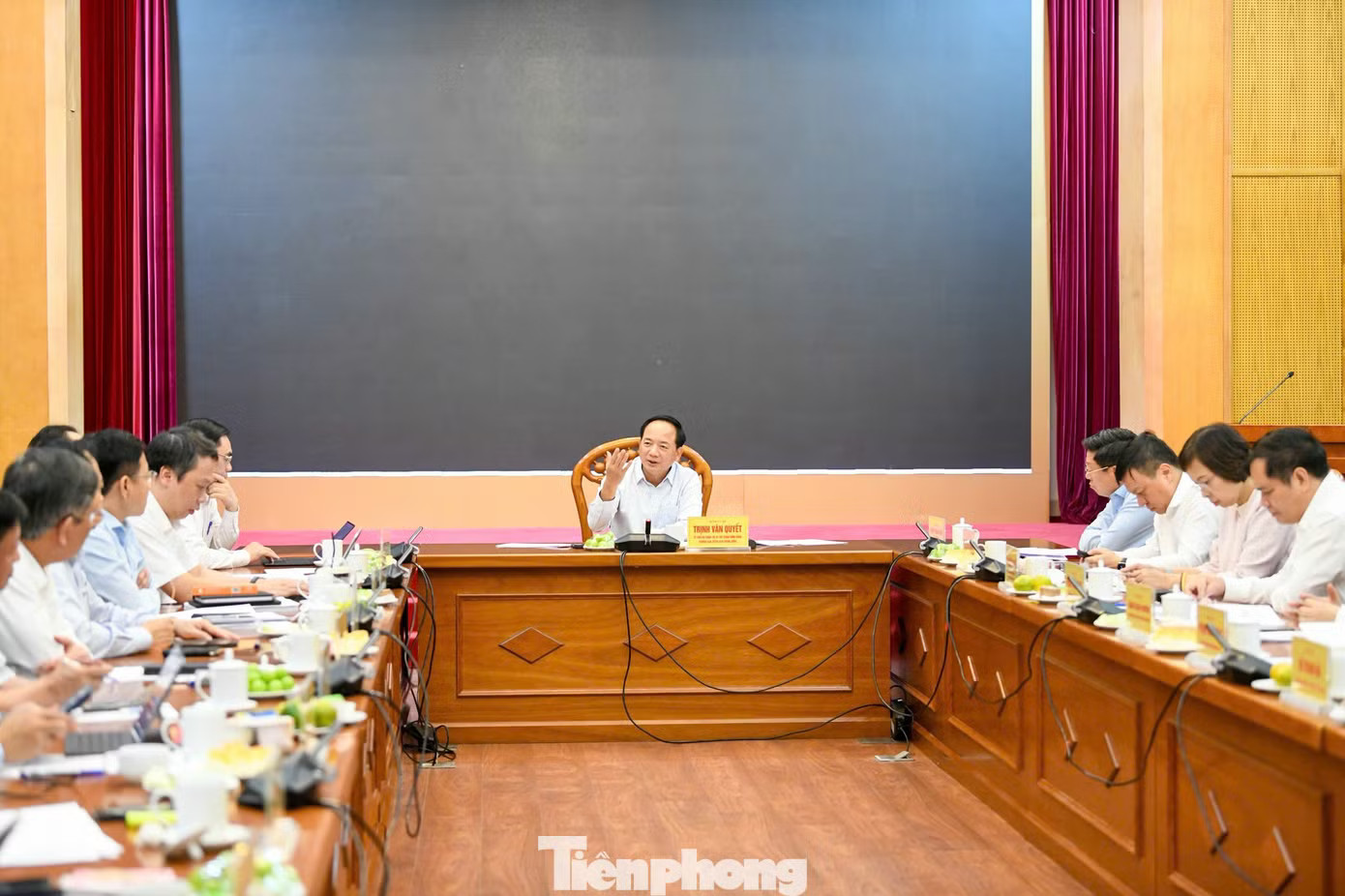 Đầu tư cho kinh tế đơn thuần có thể tăng trưởng 10–12%, đầu tư cho văn hóa có thể tăng gấp 100 lần - Ảnh 2.
