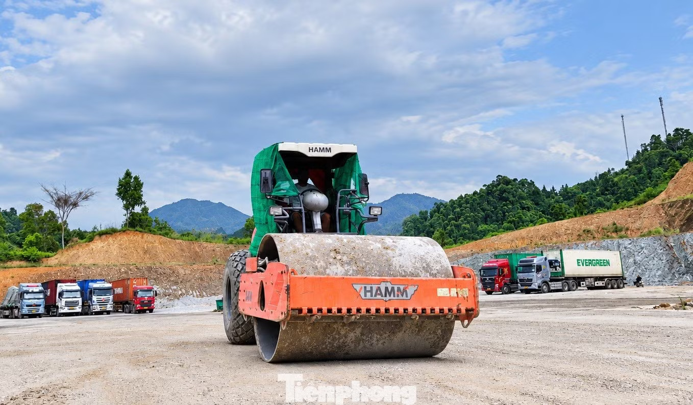Dự án 'lên đời' cửa khẩu Hữu Nghị đang thi công ra sao? - Ảnh 6.