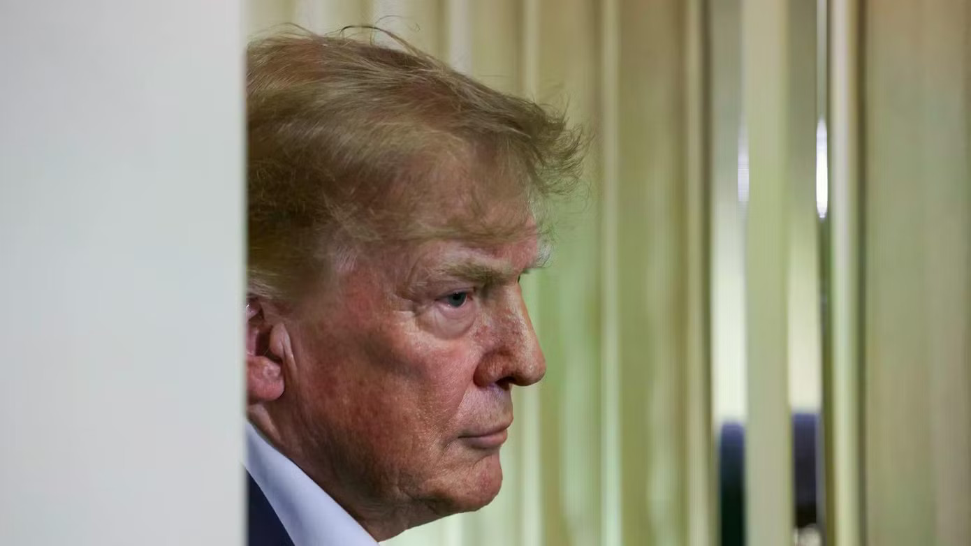 Tổng thống Trump cân nhắc 'bước ngoặt quan trọng' trong cuộc chiến với Iran - Ảnh 1.