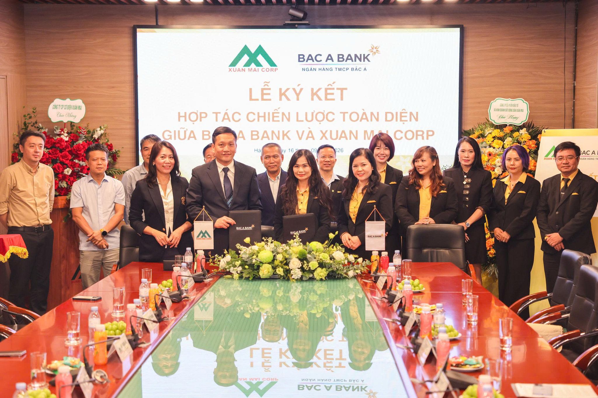 Nghi lễ ký kết Thoả thuận Hợp tác chiến lược toàn diện giữa BAC A BANK và Xuân Mai Corp