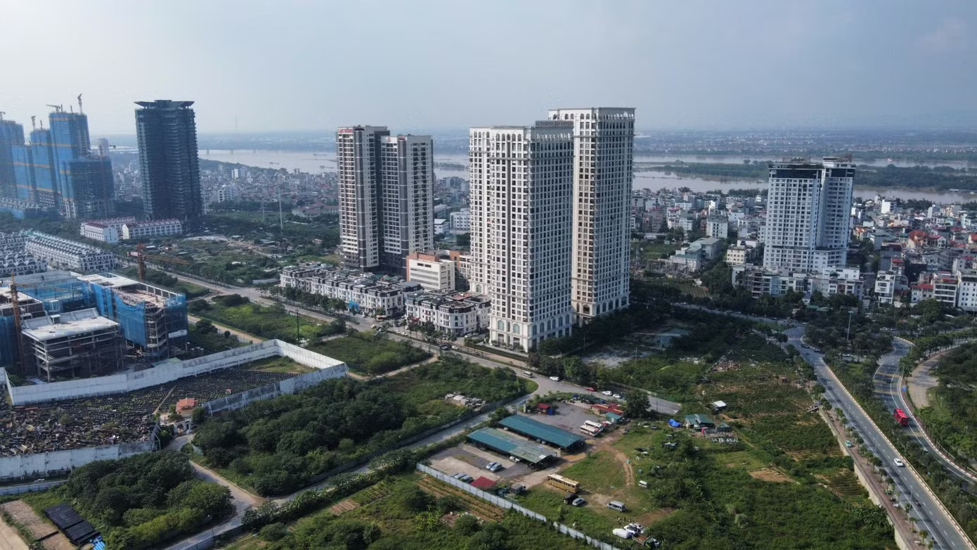 Dự thảo Luật Đất đai sửa đổi mới nhất bỏ quy định “phương pháp định giá đất theo nguyên tắc thị trường”; bỏ quy định các trường hợp áp dụng giá đất cụ thể. Sửa Luật Đất đai: Ngăn chặn nguy cơ “thao túng” giá đất - Ảnh 1.