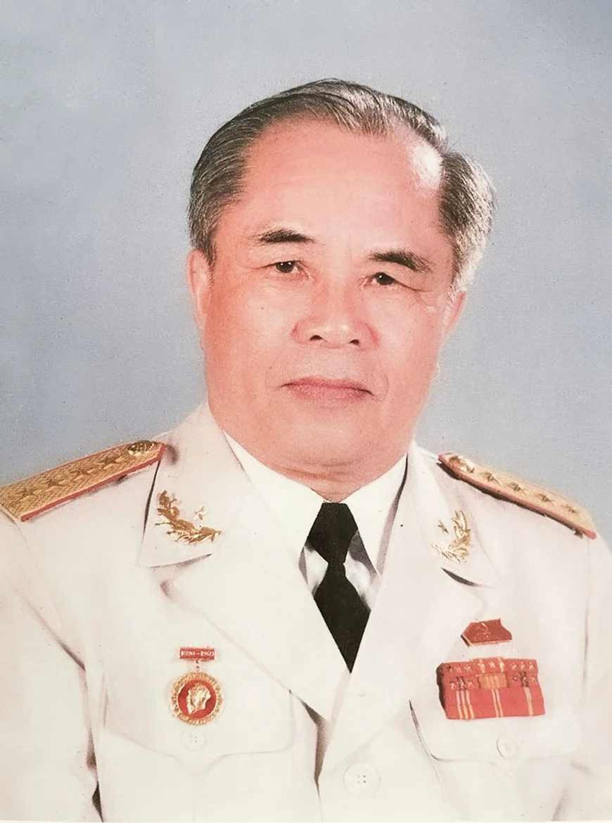 daituongdoankhue6.jpg