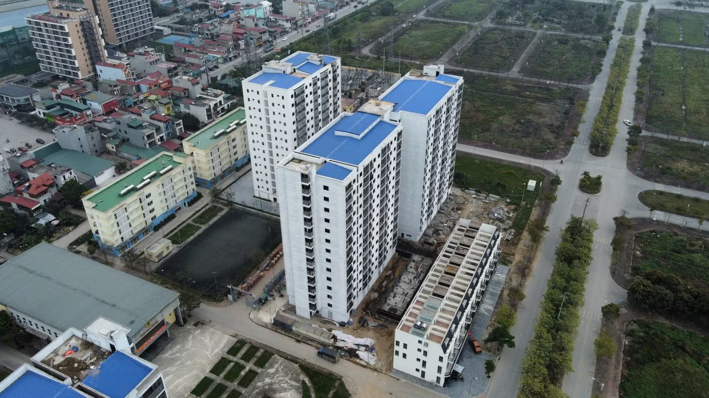 HoREA đề xuất bổ sung quy định điều kiện cư trú khi mua nhà ở xã hội - Ảnh 1.