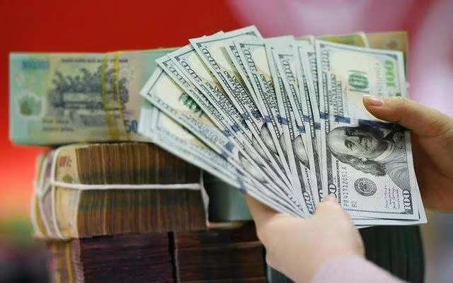 Dự báo về tỷ giá USD/VNĐ trước sự cứng rắn của Fed - Ảnh 2.