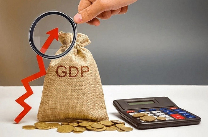 Chuyên gia: Kích cầu mà tiền lại chảy vào hàng nhập khẩu thì GDP có thể bị tác động ngược