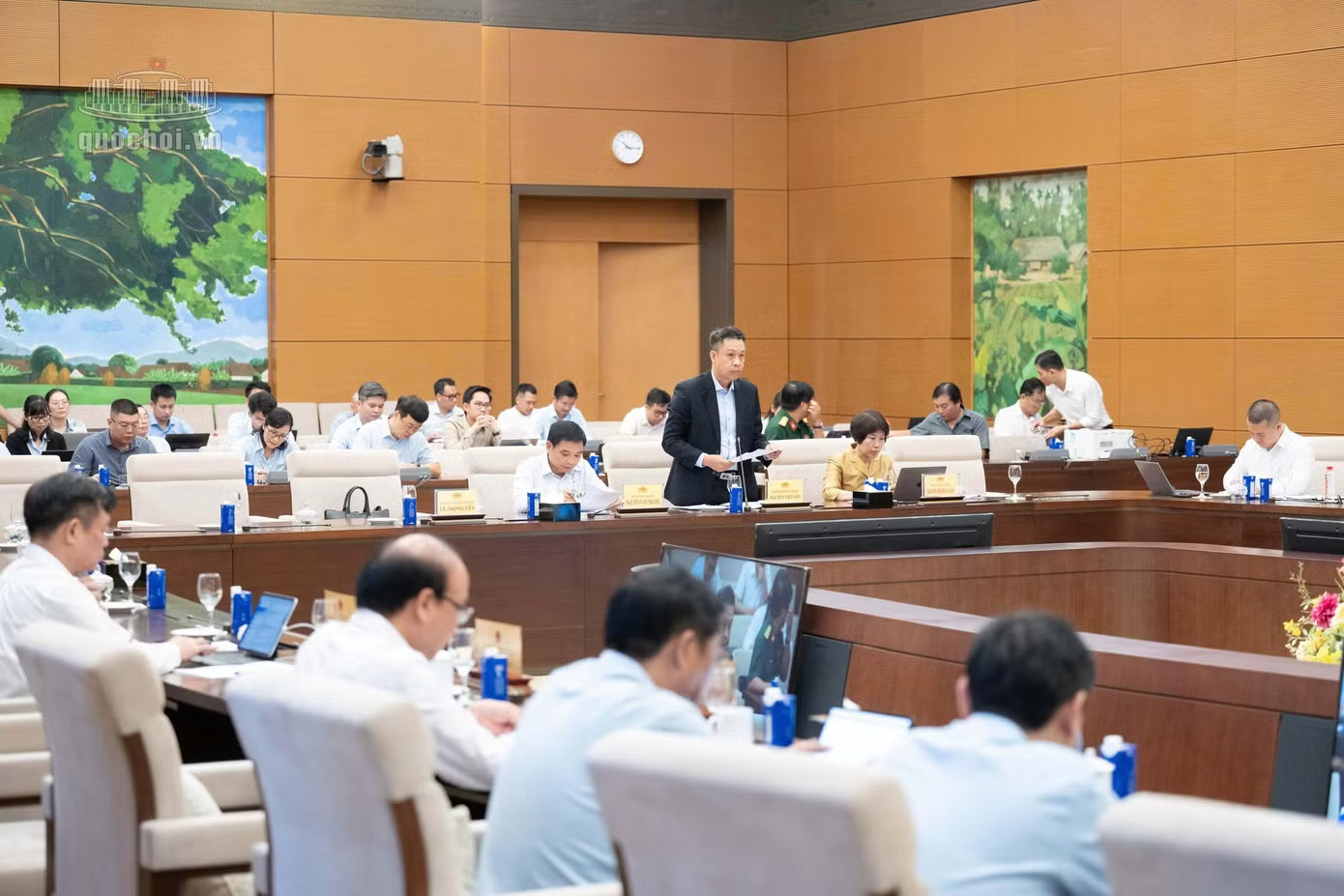 Đề xuất áp dụng giá bán lẻ điện theo khung giờ - Ảnh 1.