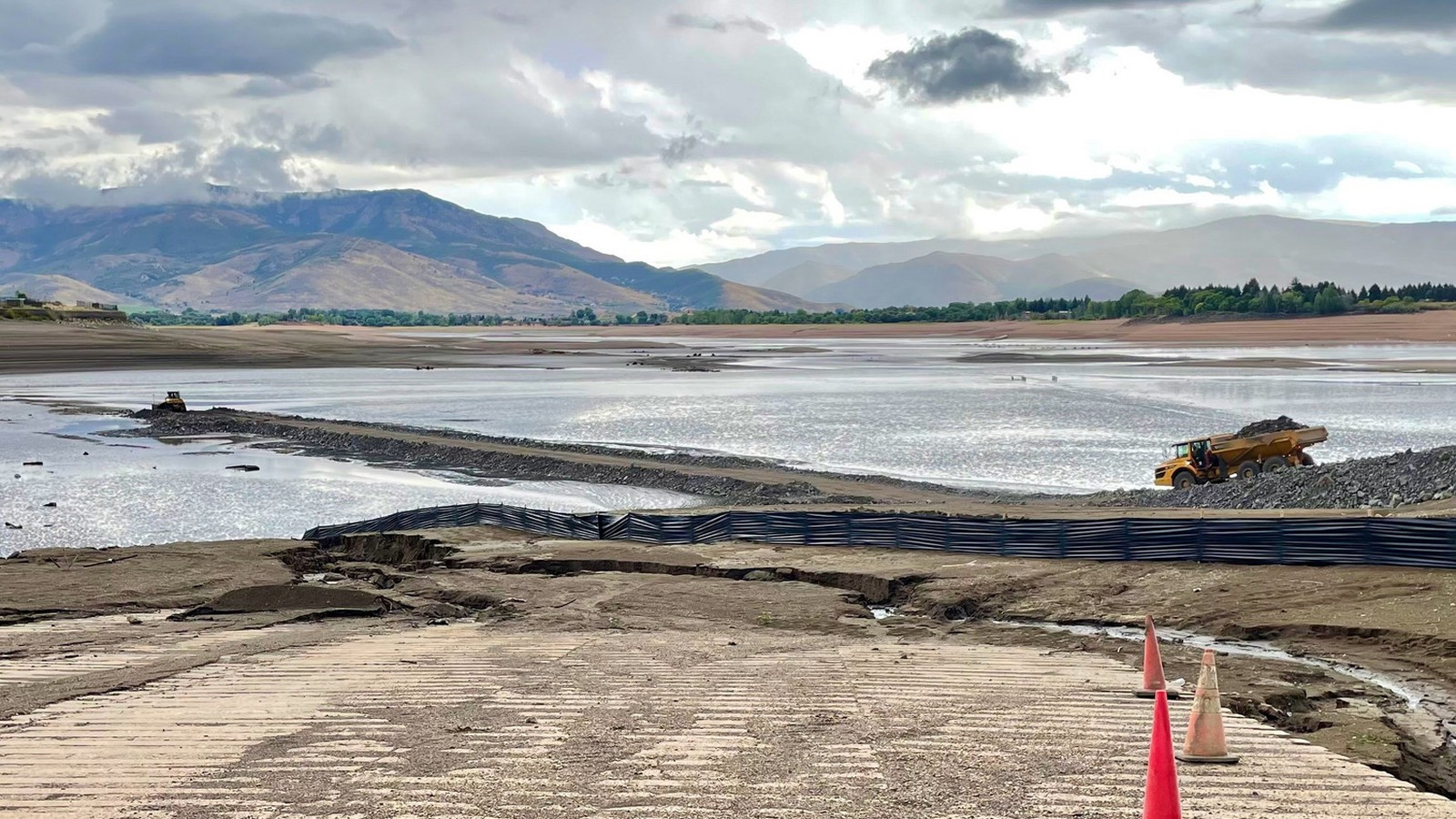 pineview-reservoir-temporary-road-pipeline-project-2.jpg