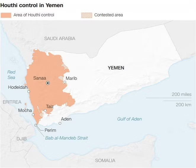 Houthi đã kiểm soát phần lớn thủ đô Sanaa của Yemen và hướng tới kiểm soát eo biển chiến lược Bab el-Mandeb. Nguồn: CNN. Houthi đẩy Biển Đỏ tới bờ vực khủng hoảng: Bab el-Mandeb có thể thành Hormuz thứ hai? - Ảnh 4.
