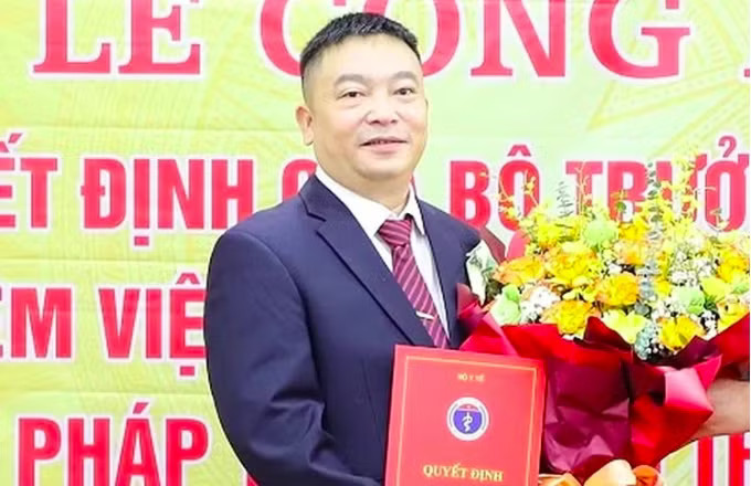 Cặp vợ chồng và 2 cựu Viện trưởng Pháp y tâm thần sắp hầu tòa vụ 'hô biến' tội phạm thành bệnh nhân tâm thần - Ảnh 3.