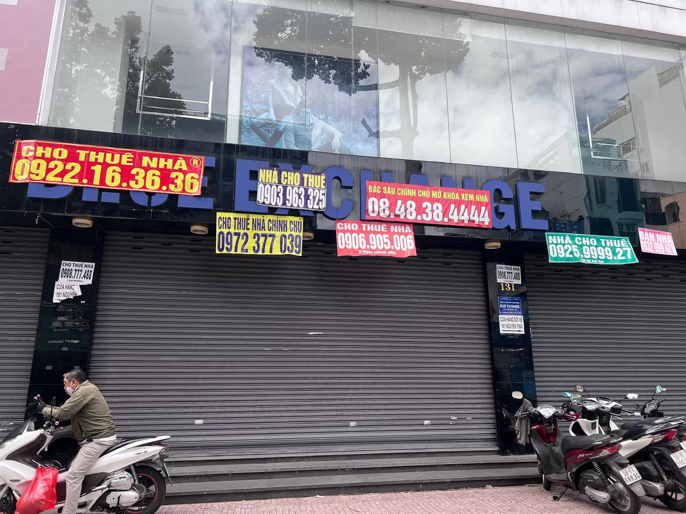 Nhiều doanh nghiệp đang ở trạng thái 03 và 06 sốt ruột tìm cách xử lý nghĩa vụ để hoàn tất giải thể sau nhiều năm “đắp chiếu”. Khổ sở 'khai tử' doanh nghiệp: Lỗi do ai? - Ảnh 2.