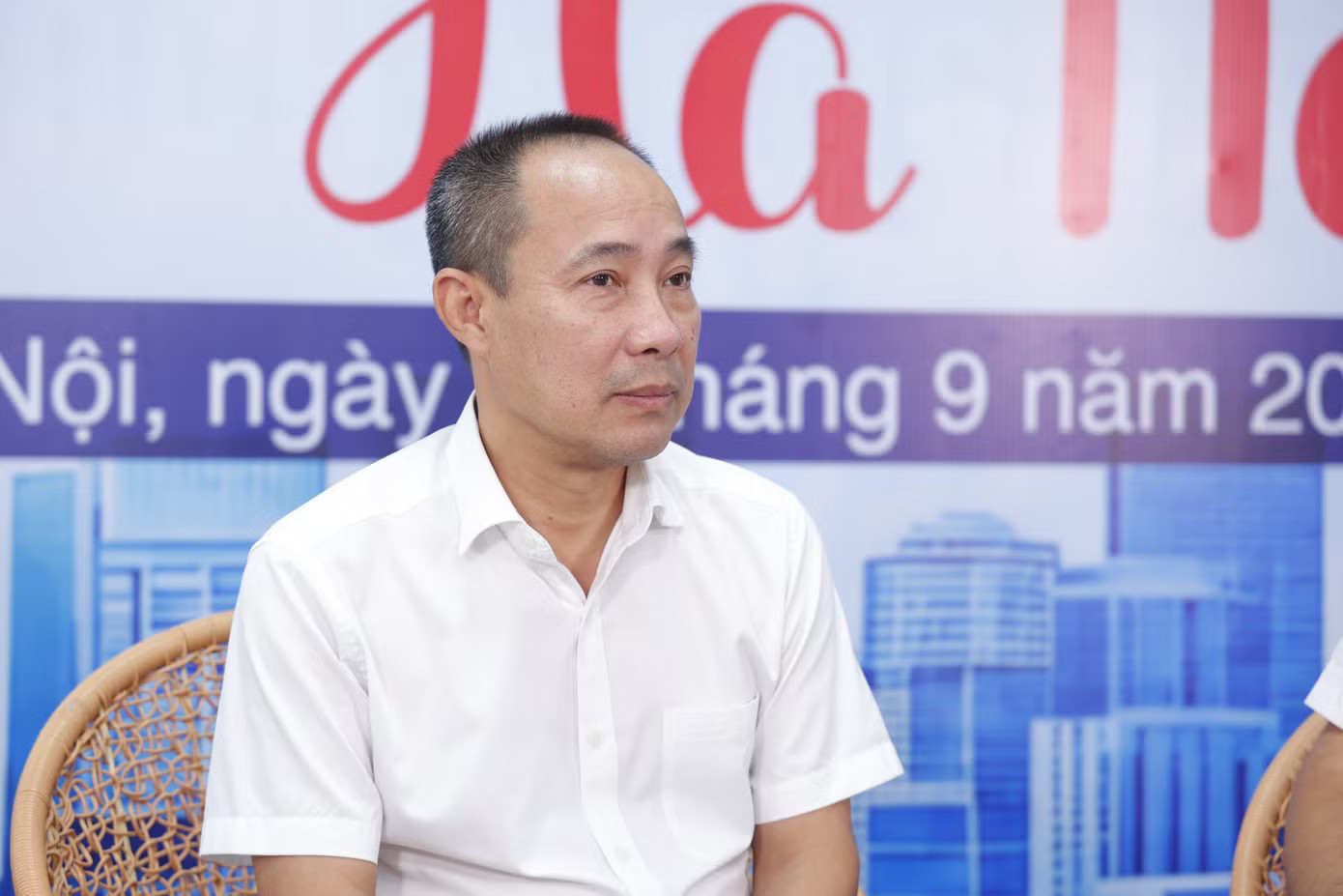 Vì sao khu vực phía Tây Hà Nội liên tục ngập sâu sau mưa lớn? - Ảnh 2.