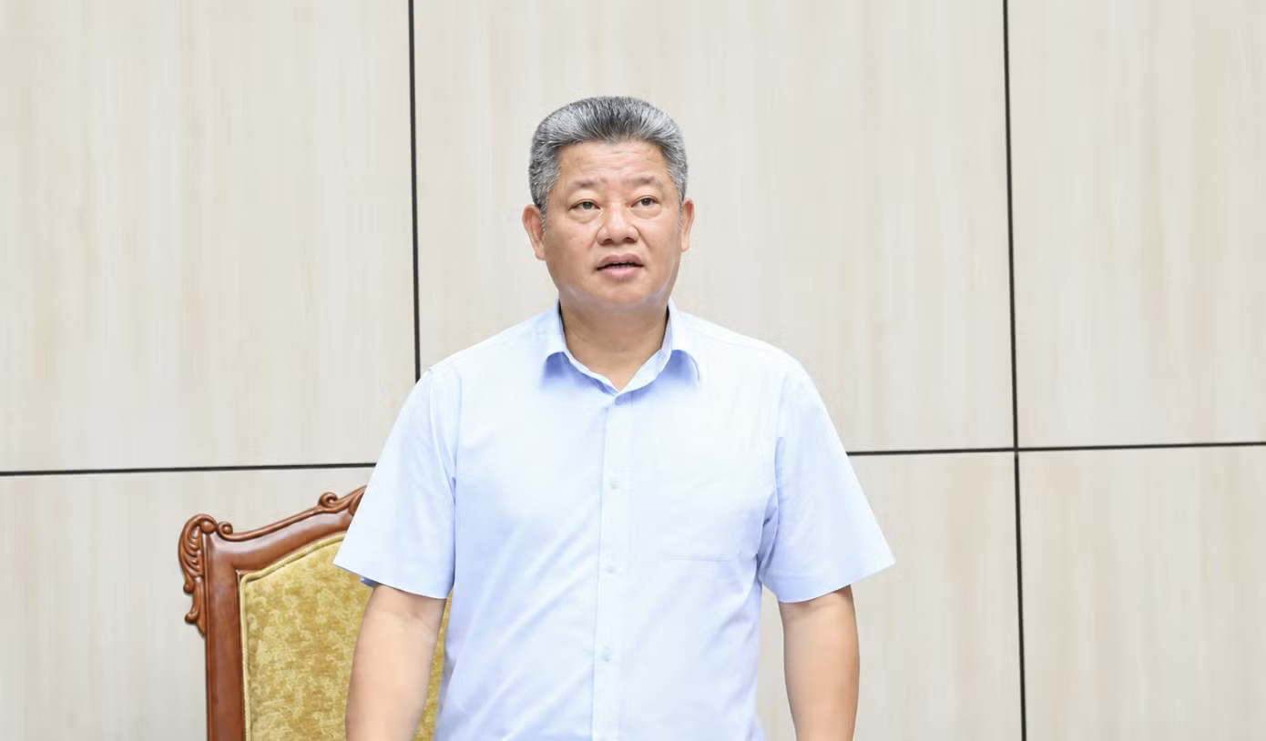 Ông Nguyễn Mạnh Quyền, Chủ tịch UBND tỉnh Hưng Yên. Ảnh: B.H.Y. Chủ tịch Hưng Yên ra 'tối hậu thư' 24 dự án chậm giải phóng mặt bằng - Ảnh 1.