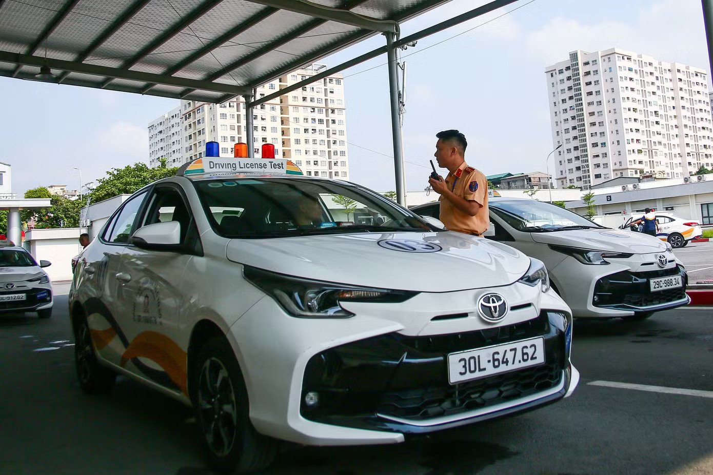 Cục CSGT: Có thí sinh thi trượt sát hạch ô tô 18 lần - Ảnh 1.