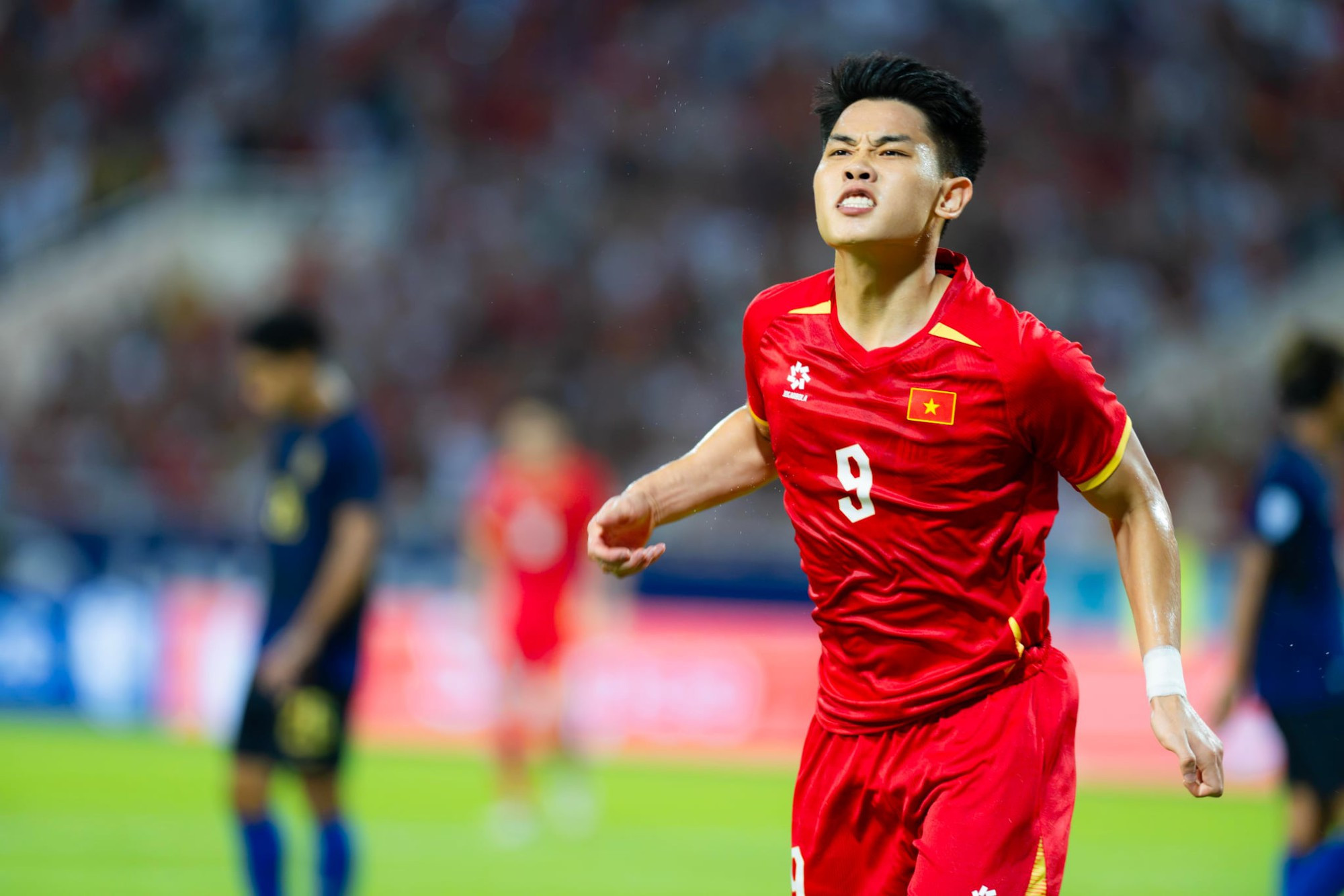 2 tiếng nữa ĐTVN ra quân FIFA ASEAN Cup 2026, Việt Nam chưa có bản quyền: Bất ngờ một doanh nghiệp có vốn Việt đã mua bản quyền cho Lào