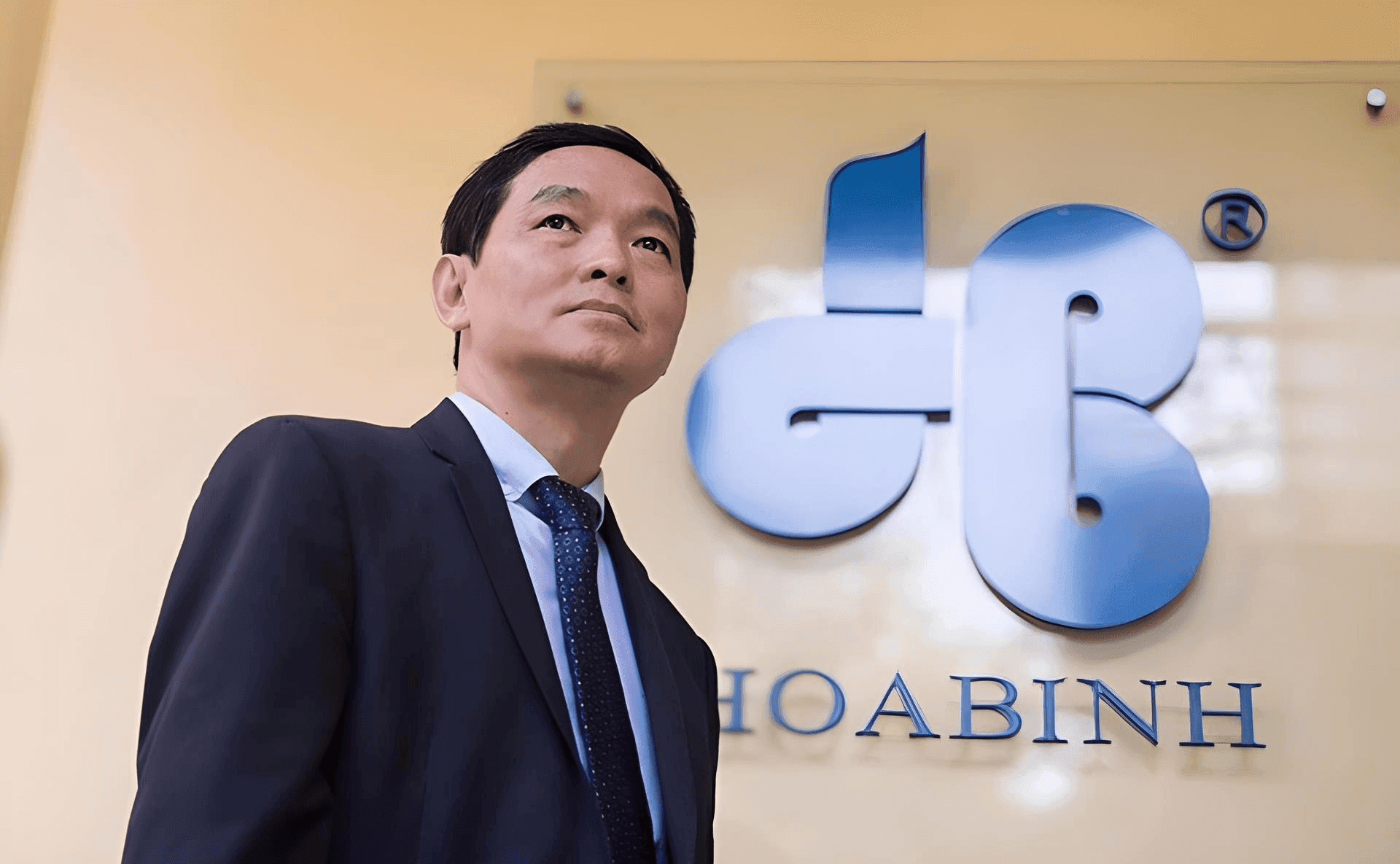 Bắt tay loạt chủ đầu tư mới, Xây dựng Hòa Bình (HBC) 'đút túi' hợp đồng gần 1.000 tỷ đồng