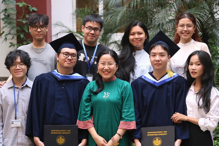 thanh_huong 2