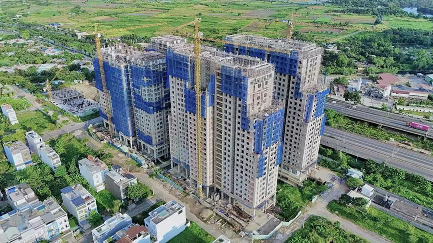 Phạt chủ đầu tư 900 triệu đồng vì bán 'chui' 682 căn hộ - Ảnh 1.