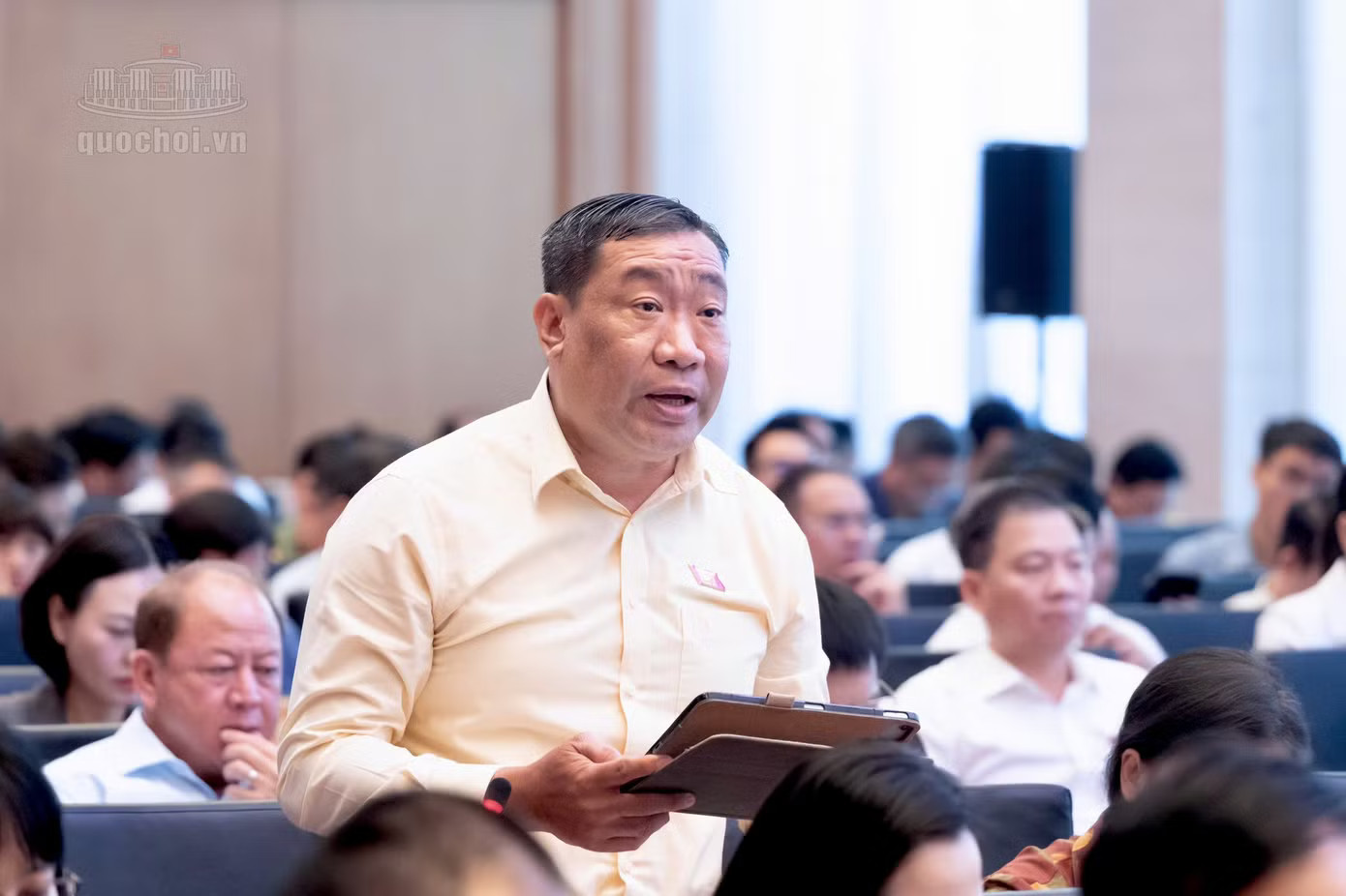 Đề xuất nghĩa vụ đóng bảo hiểm xã hội của doanh nghiệp với tài xế xe công nghệ - Ảnh 2.