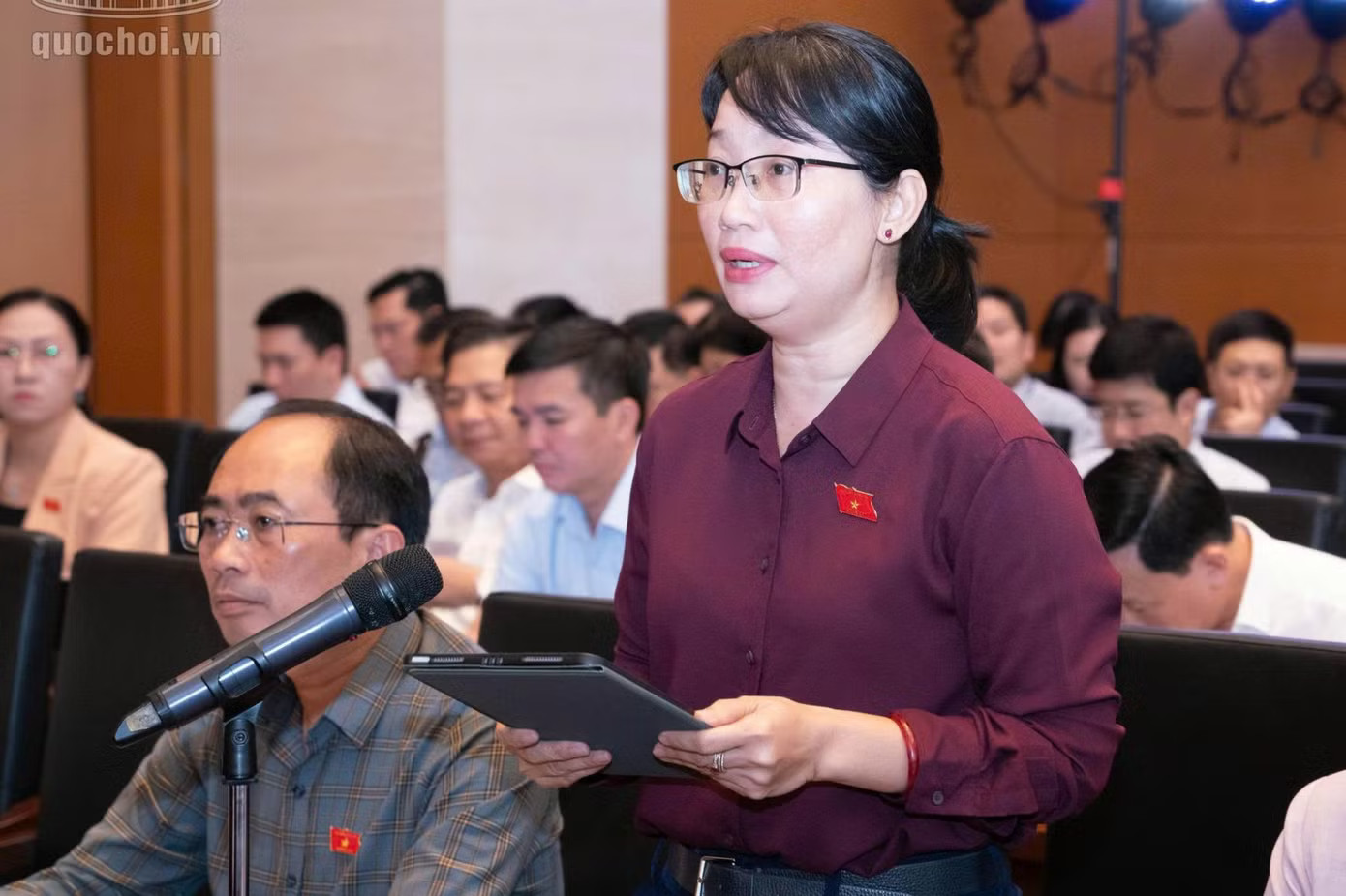 Đề xuất nghĩa vụ đóng bảo hiểm xã hội của doanh nghiệp với tài xế xe công nghệ - Ảnh 1.
