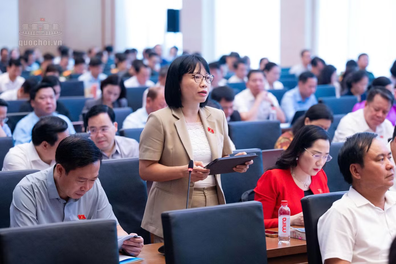 Đại biểu Quốc hội đề nghị cân nhắc kỹ mức phạt đến 1,5 tỷ đồng đối với cá nhân - Ảnh 3.