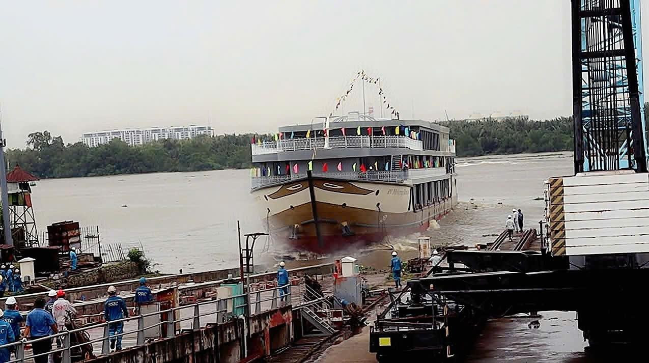hathuysieutau3_1790823299.jpg