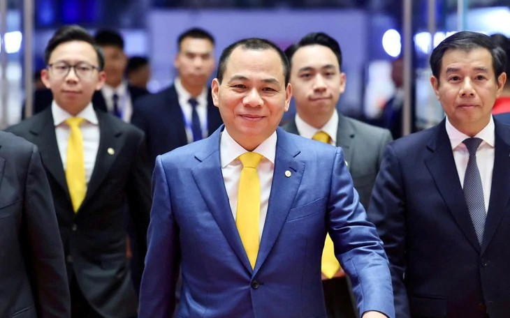 Vừa ngồi ghế chủ tịch, con trai ông Phạm Nhật Vượng tăng vốn gần 1 tỷ USD cho VinFast Việt Nam