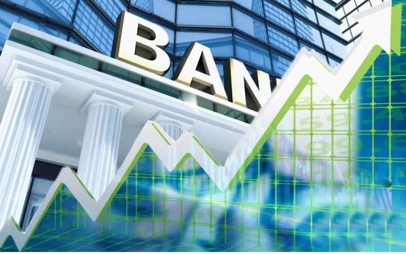 Một ngân hàng bán lẻ chịu sức ép nợ xấu, lợi nhuận 2026 vẫn được dự báo tăng 16% Một ngân hàng bán lẻ chịu sức ép nợ xấu, lợi nhuận 2026 vẫn được dự báo tăng 16%