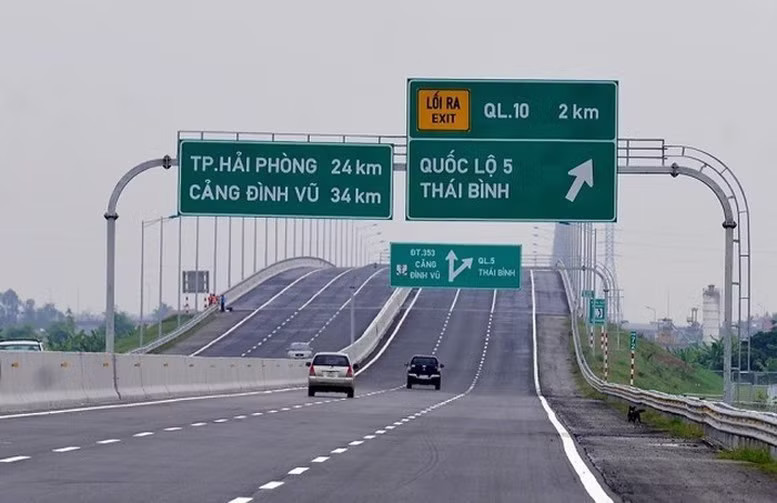 Cao tốc Hà Nội - Hải Phòng là một trong hai tuyến đầu tiên được thí điểm Thông tin mới về thí điểm làn vượt xe trên một số đường cao tốc - Ảnh 1.